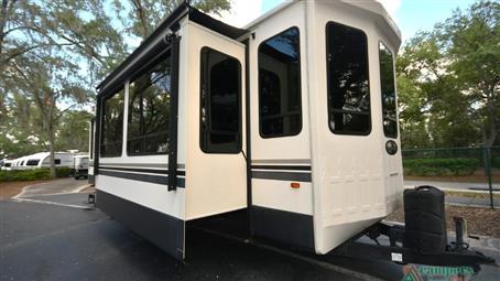 115589R
