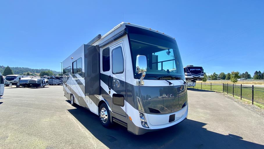 2022 Tiffin Motorhomes Allegro Breeze 31 BR for sale in Vancouver, WA