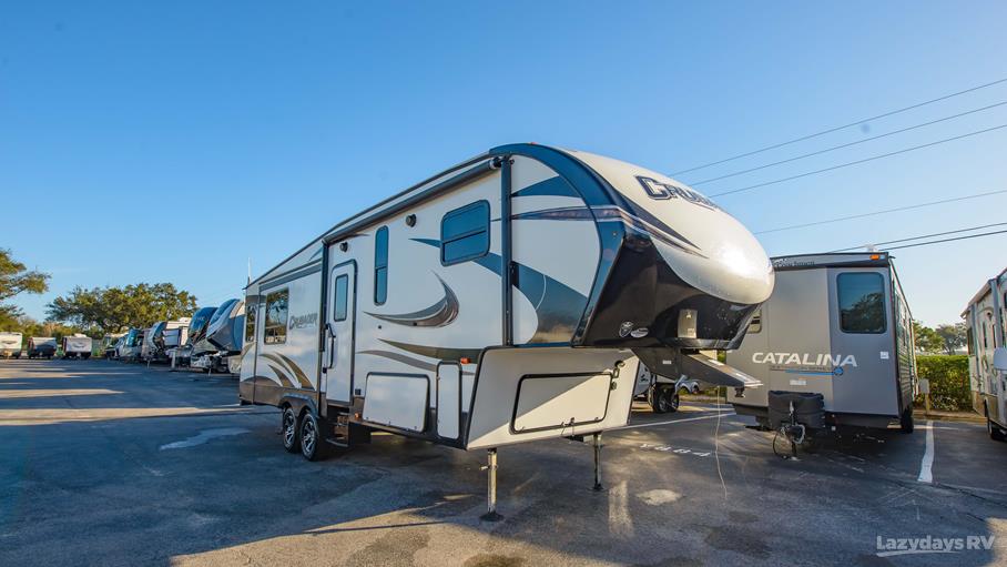 2019 Forest River Primetime Crusader 28RL for sale in Tampa, FL Lazydays