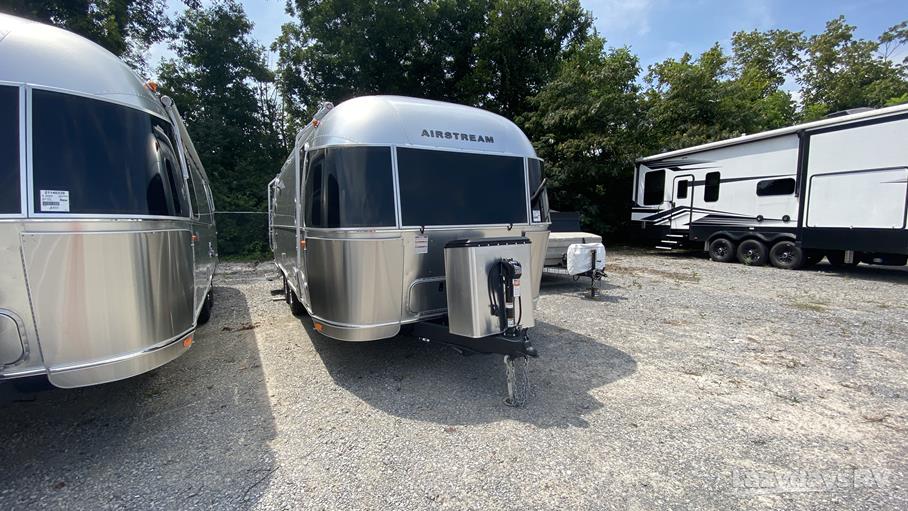 2024 Airstream Flying Cloud 25 FB for sale in Knoxville (Strawberry