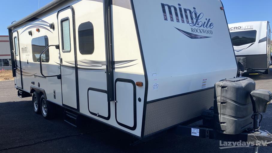 2016 Forest River Rockwood Mini Lite 2503S for sale in Elkhart, IN