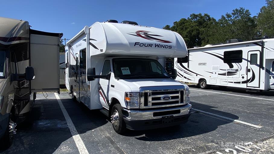 6. 2014 Thor Motor Coach Four Winds 28Z For Sale by Owner - $42,000 - wide 7