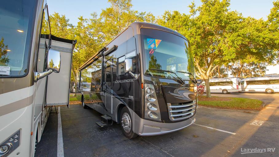 2020 Thor Motor Coach Challenger 37FH for sale in Tampa, FL | Lazydays