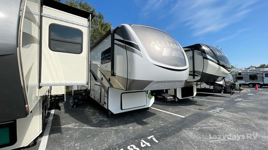 2021 Alliance RV Paradigm M310RL for sale in Tampa, FL Lazydays